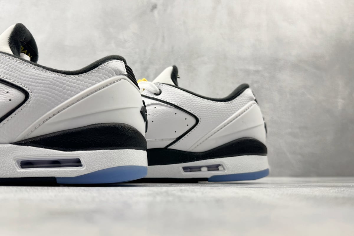 乔丹 Air Jordan Sixty Plus 白黑 白黑 上脚实拍图