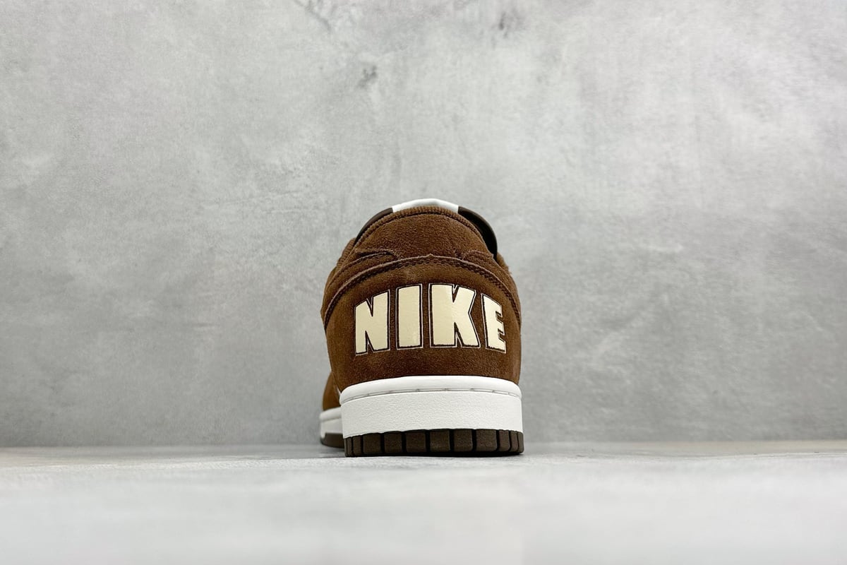 耐克 Nike Big Low 耐克 简约百搭 減震耐磨 低帮板鞋 白棕 鞋底实拍图