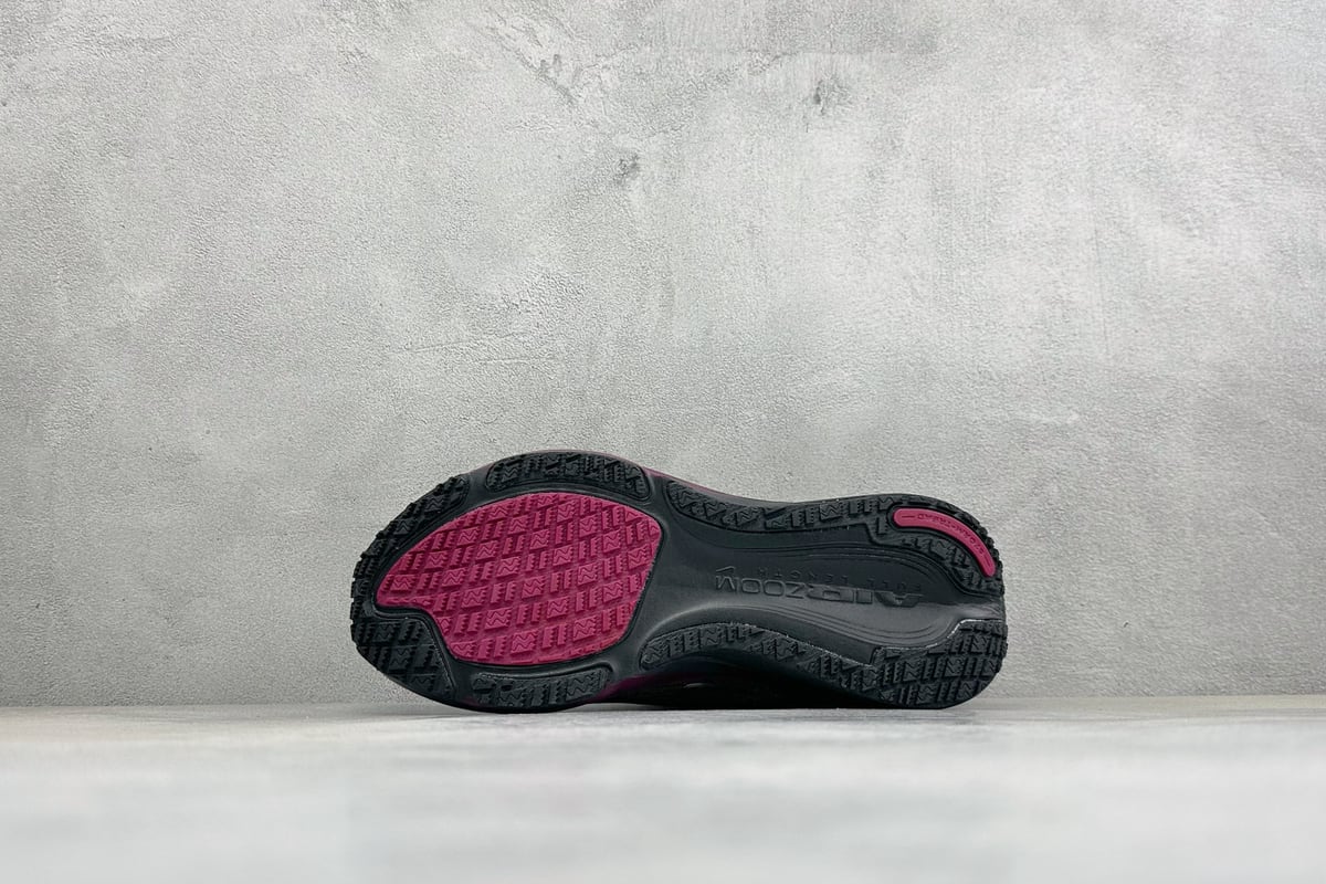 耐克 Nike Air Zoom Pegasus 42 耐克网面透气轻便耐磨跑鞋 银蓝粉 鞋头实拍图