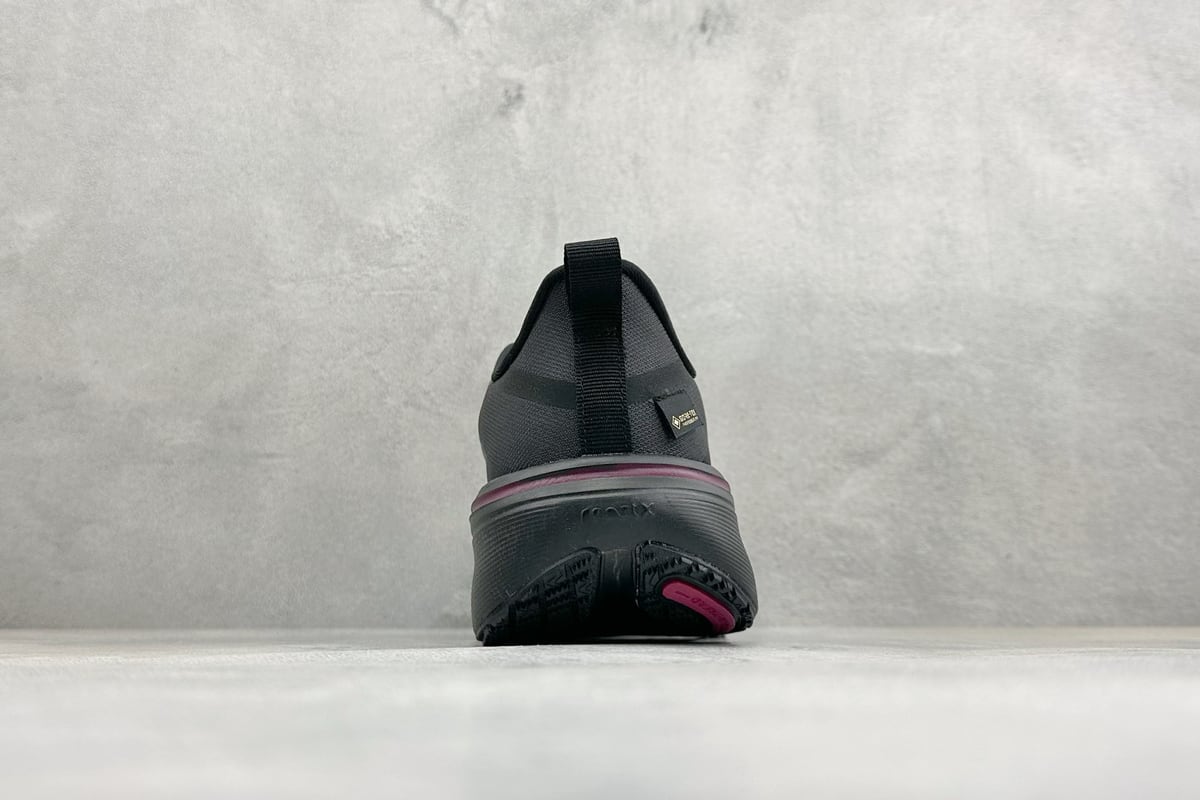 耐克 Nike Air Zoom Pegasus 42 耐克网面透气轻便耐磨跑鞋 银蓝粉 鞋底实拍图