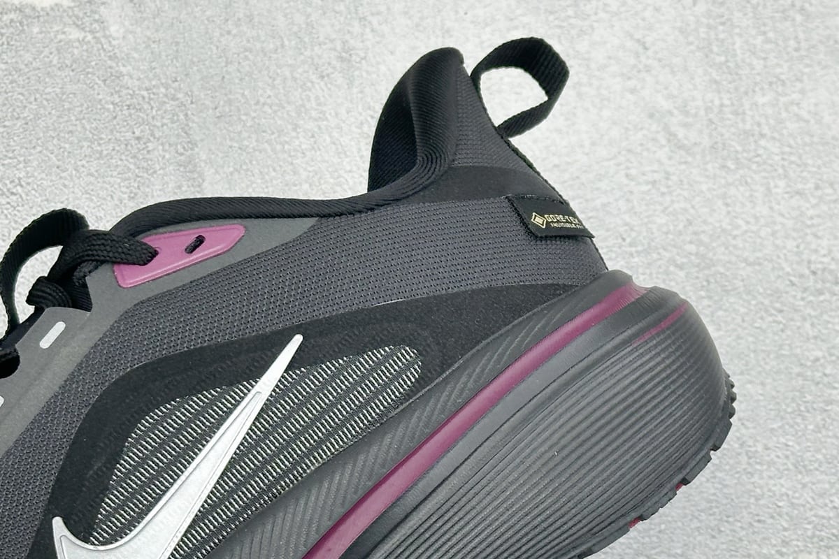 耐克 Nike Air Zoom Pegasus 42 耐克网面透气轻便耐磨跑鞋 银蓝粉 细节实拍图