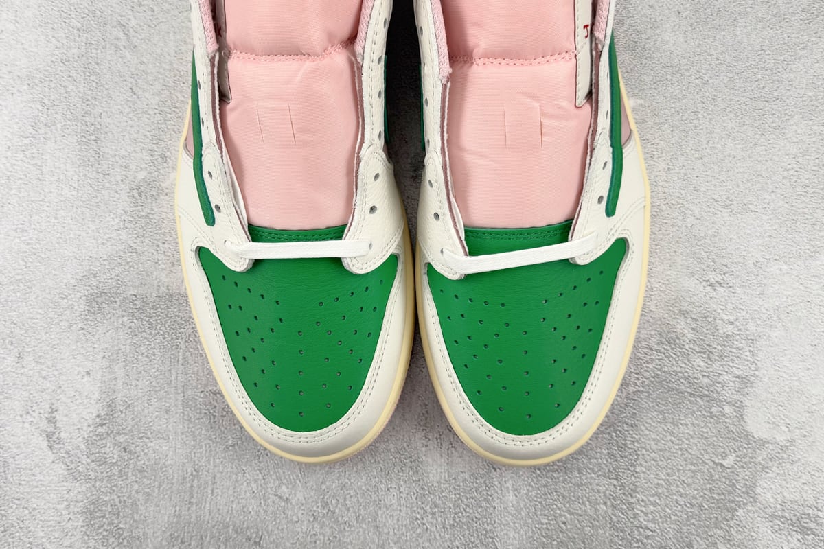 乔丹 Air Jordan × Travis Scott Air Jordan 1 OG 粉绿-实拍图7