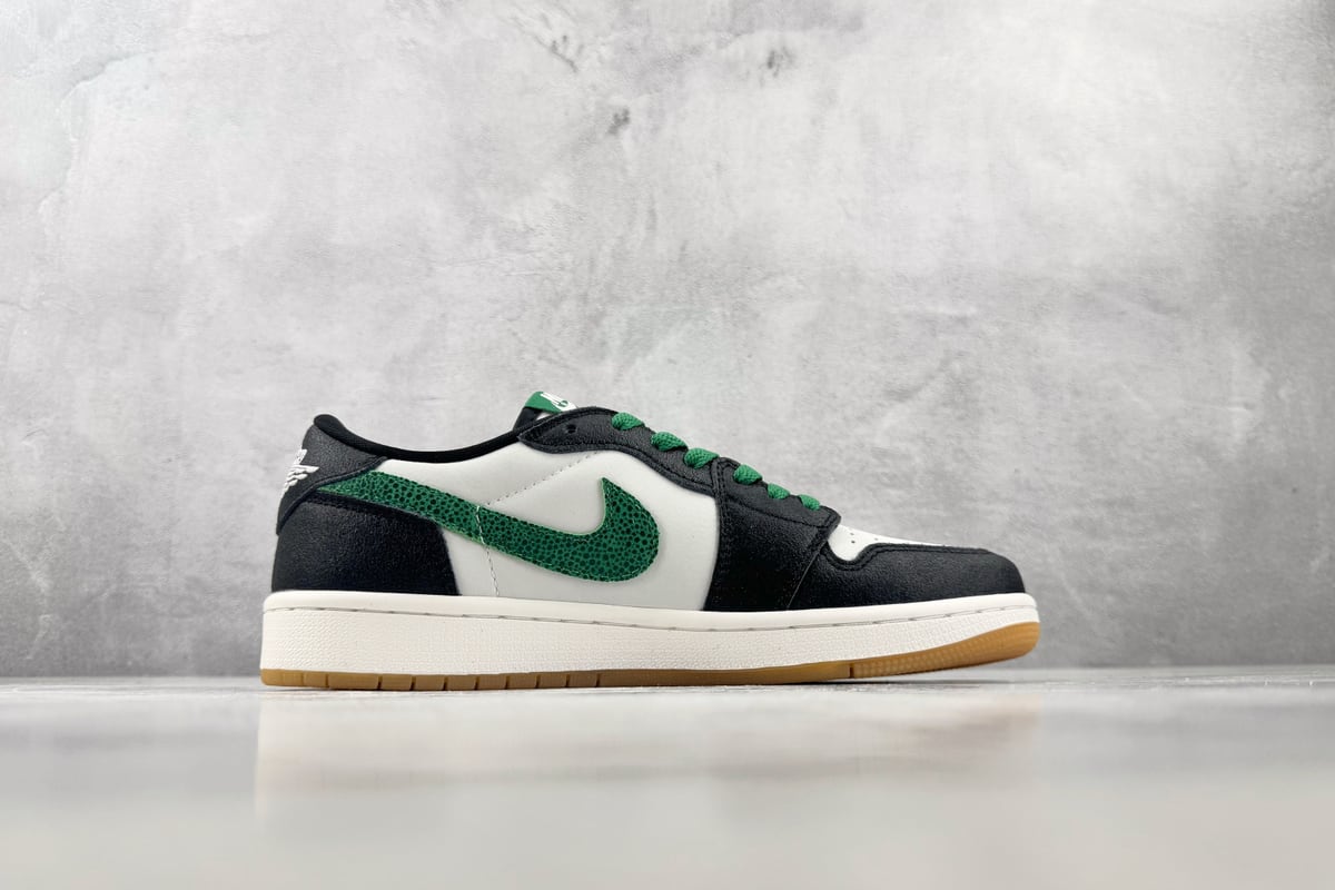 乔丹 Air Jordan 1 Retro OG 白黑绿-实拍图2