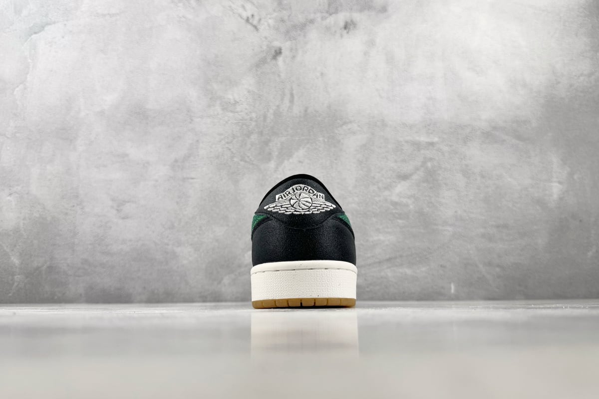 乔丹 Air Jordan 1 Retro OG 白黑绿-实拍图9