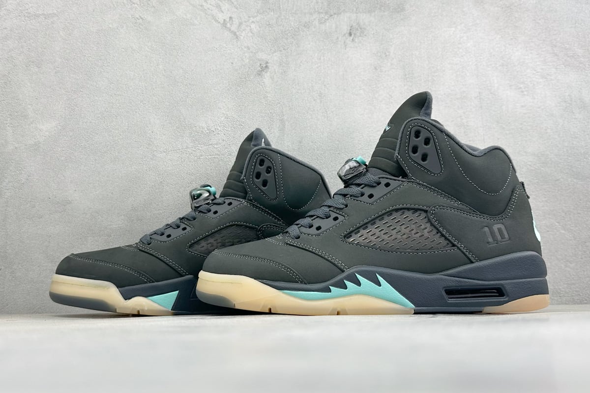 乔丹 Air Jordan 5 Retro High迈克尔 乔丹 AJ5 高帮减震防滑篮球鞋 原楦原纸板 原厂材料开发 细节把控到位 主供外贸客户 打造完美鞋型 纸板中底 钢印 完美版型 皮料自行品鉴 区别市面各种伪纯原-实拍图5