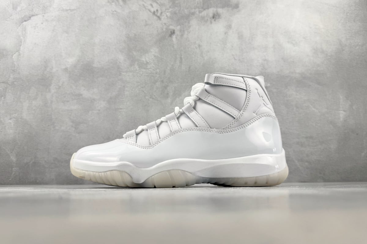 乔丹 Air Jordan × Comme des Garçons Air Jordan 11 白色-实拍图1