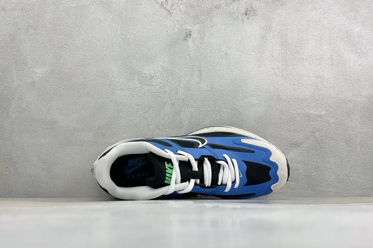 耐克 Nike Air Max Metro 舒适轻盈 防滑耐磨运动低帮跑步鞋 黑白蓝 背面实拍图