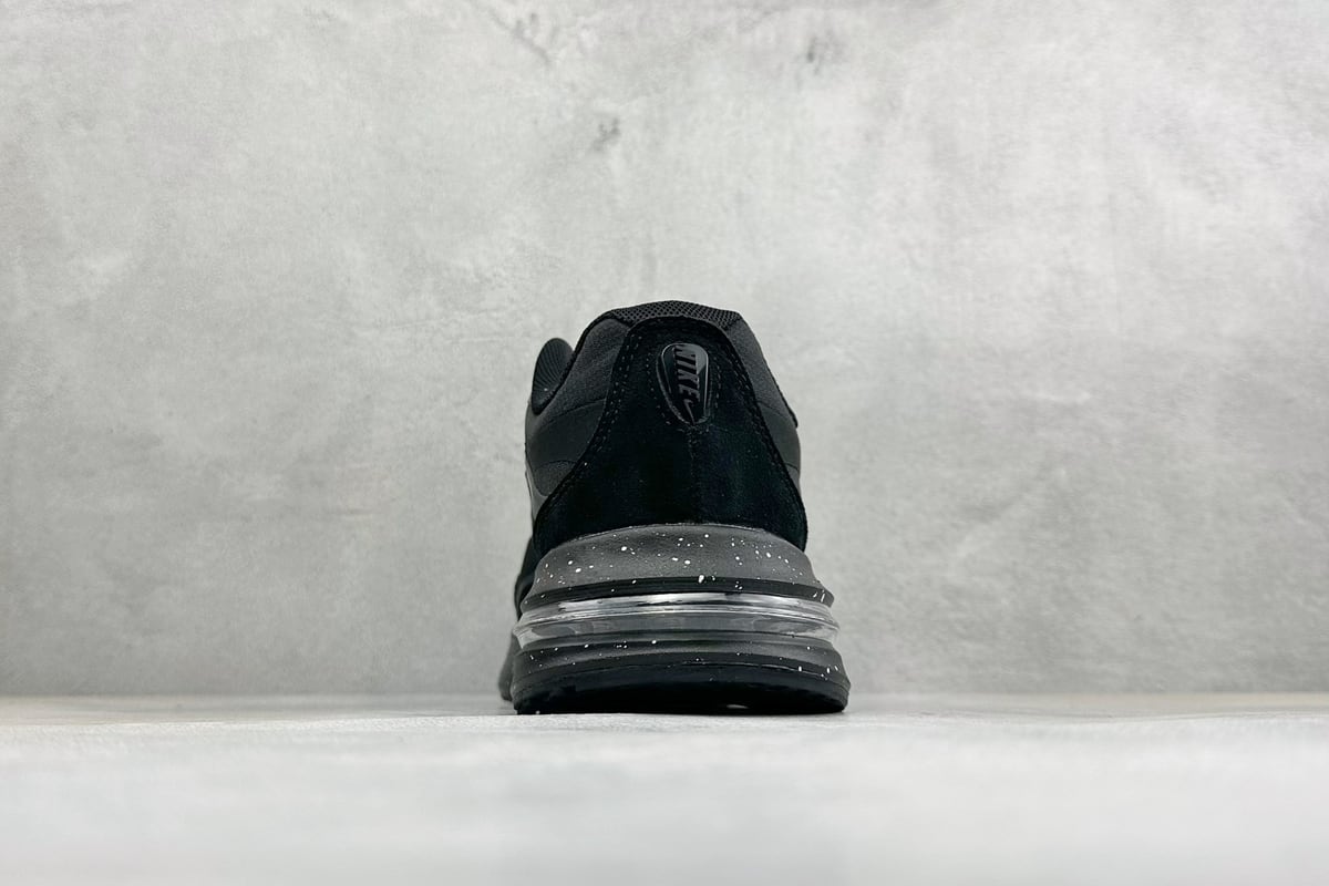 耐克 Nike Air Max Metro 舒适轻盈 防滑耐磨运动低帮跑步鞋 黑武士 鞋底实拍图