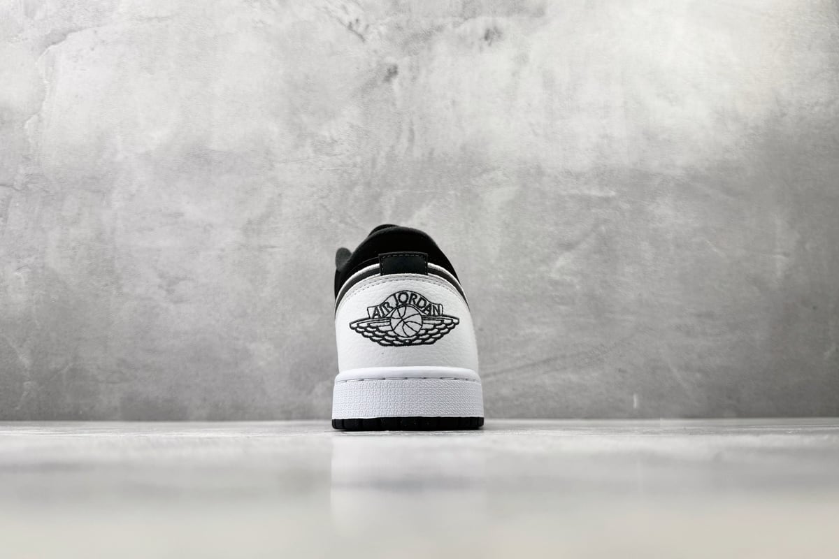 乔丹 Air Jordan 1 SE 黑白 银黑 细节实拍图