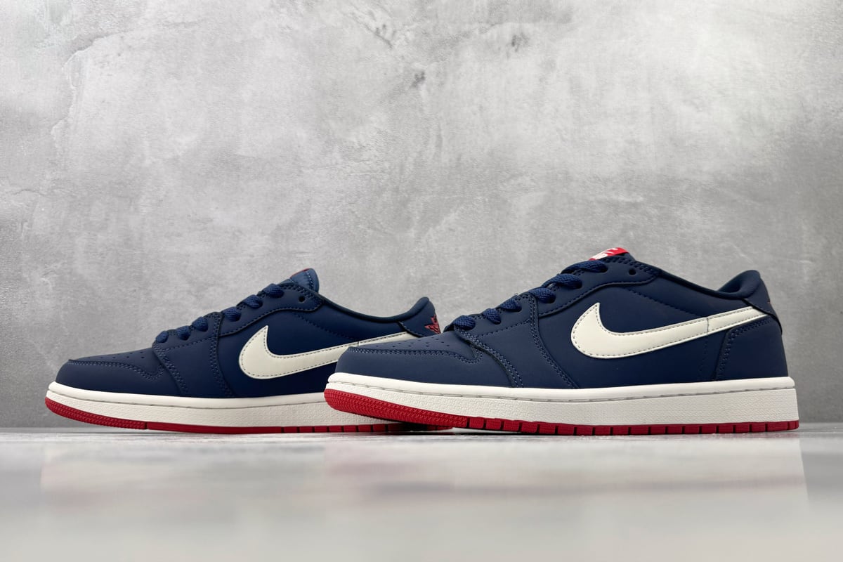 乔丹 Air Jordan 1 RETRO LOW OG 蓝白-实拍图5