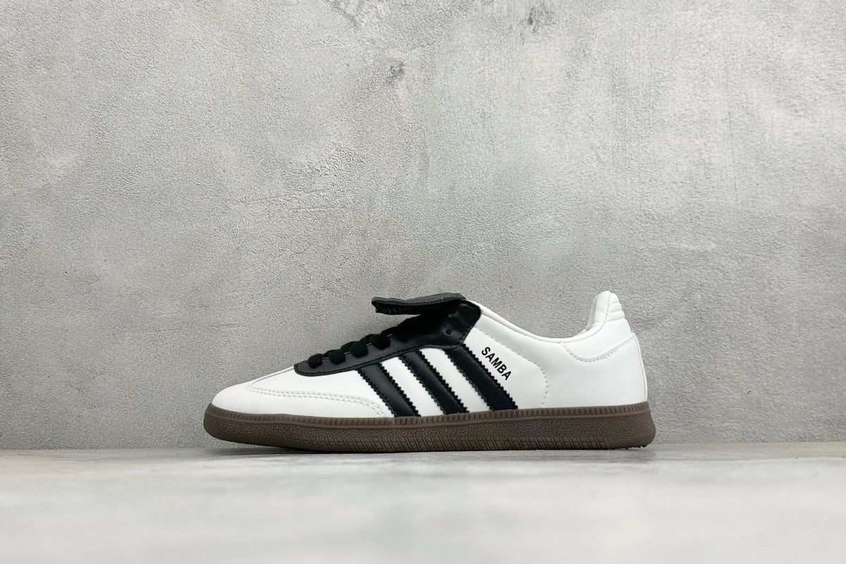 阿迪达斯 Adidas Original Samba OG 复古桑巴板鞋 白黑 正面实拍图