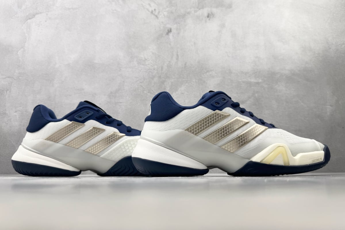 阿迪达斯 Adidas BARRICADE 14 白蓝 银蓝橙 鞋底实拍图
