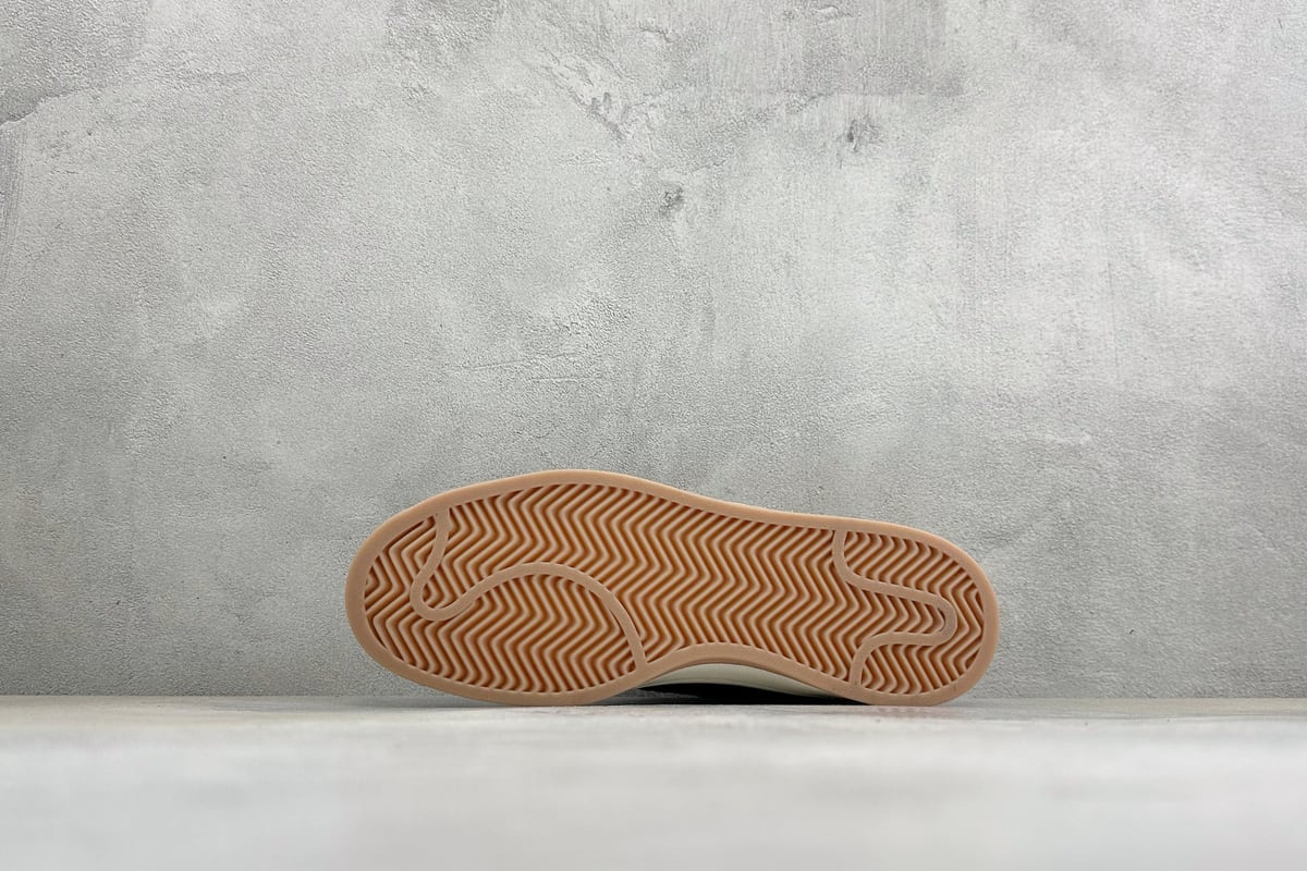 阿迪达斯 Adidas originals × Whitaker Group BW 白蓝黑 鞋头实拍图