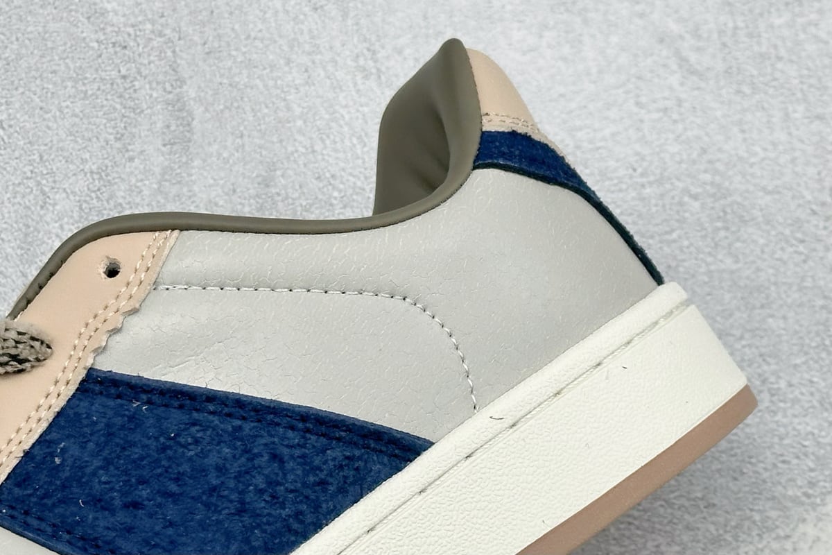 阿迪达斯 Adidas originals × Whitaker Group BW 白蓝黑 细节实拍图