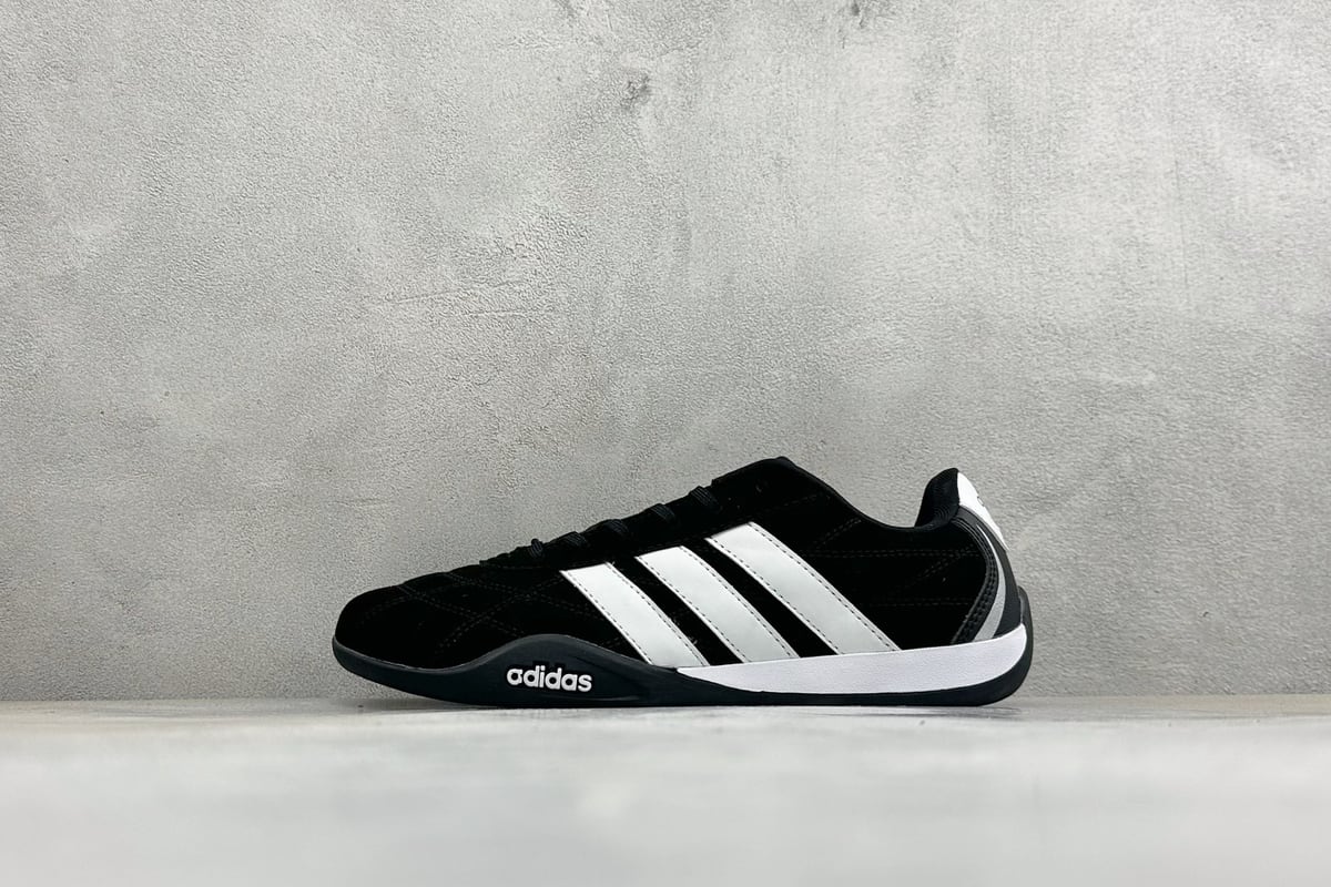 阿迪达斯 Adidas Originals Adiracer 黑蓝 正面实拍图
