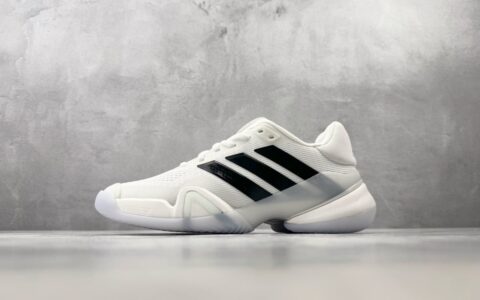 阿迪达斯Adidas BARRICADE 14 M 舒适贴合低帮网球鞋白黑网面 + 黑色三道杠 + 侧面大体积支撑TPU，工程网布鞋面，透气性好，长时间跑动也不捂脚。 纯原版本 货号：KI3438