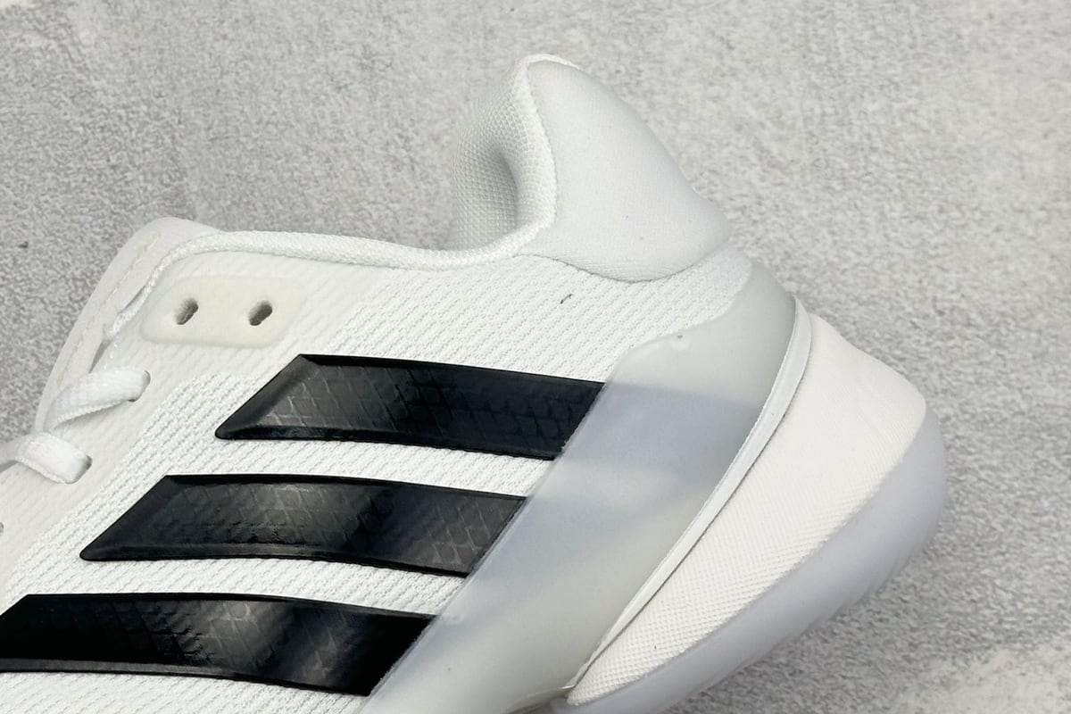 阿迪达斯 Adidas BARRICADE 14 M 舒适贴合 低帮 网球鞋 白黑 网面 + 黑色三道杠 + 侧面大体积支撑 TPU，工程网布鞋面，透气性好，长时间跑动也不捂脚。-实拍图9