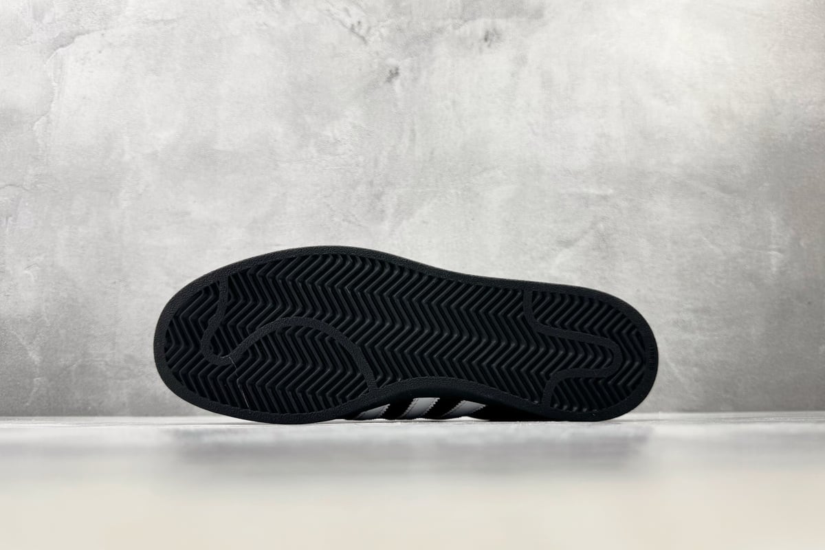 阿迪达斯 Adidas originals SUPERSTAR Lo Pro 黑白 鞋头实拍图