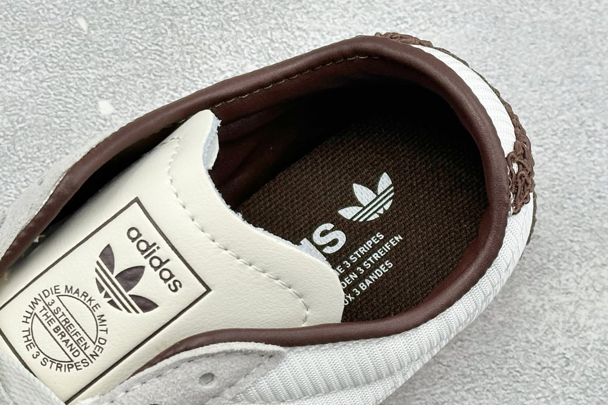 阿迪达斯 Adidas Tokyo W 阿迪达斯 舒适百搭经典休闲运动鞋 鞋面设计舒适贴合脚面 同时采用柔软材质 穿着轻便舒适 侧面刻有金色的标志 增添辨识度 超薄橡胶外底提供灵活的牵引力 加强抓地力的纹路 具有良好的稳定性和灵活性 日常穿搭舒适且防滑-实拍图8