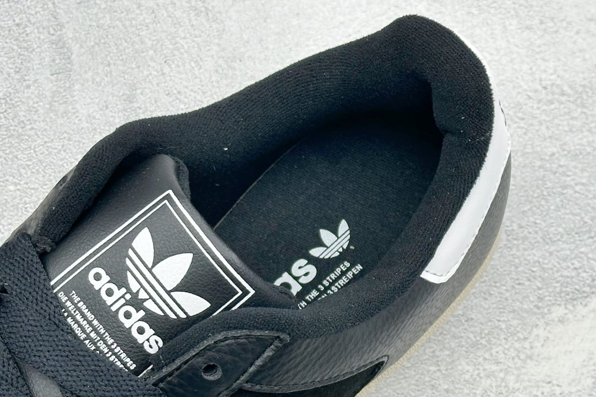 阿迪达斯 Adidas Originals Superstar 贝壳头板鞋 采用全新头层拼接皮革材质 后跟采用特色3D立体印字 渠道正品订单 诠释市场最高工艺水平 全鞋进口头层皮料打造。区别市面普通真标版本，进出专柜无压力-实拍图8