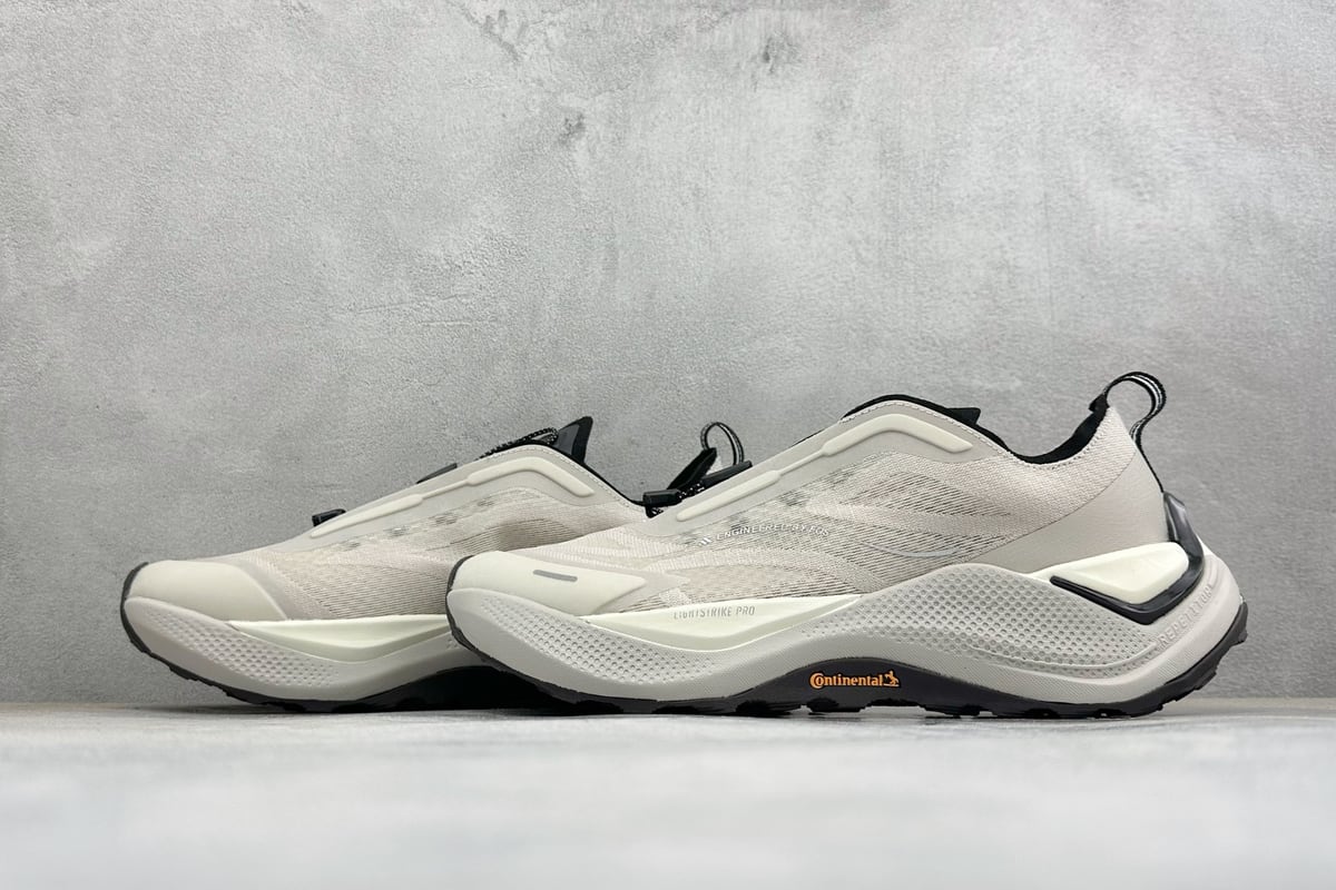 阿迪达斯 Adidas Holo Peak 阿迪达斯 防滑运动 舒适贴合 低帮越野跑鞋-实拍图5