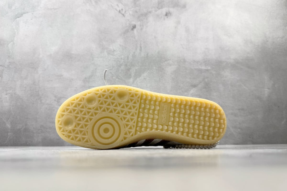 阿迪达斯 Adidas originals Samba Jane 白香槟金 鞋头实拍图