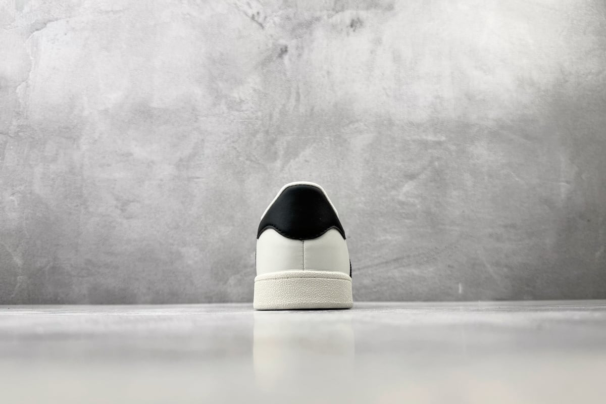 阿迪达斯 Adidas originals × Jennie SUPERSTAR 银黑 细节实拍图