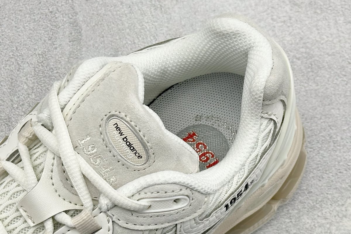 新百伦 New Balance 1954R系列 新百伦 复古单品宝藏老爹鞋款 复古元素叠加 质感超级棒 原楦版型材料细节做工精细 作为NB最经典的档案鞋型之一-实拍图8