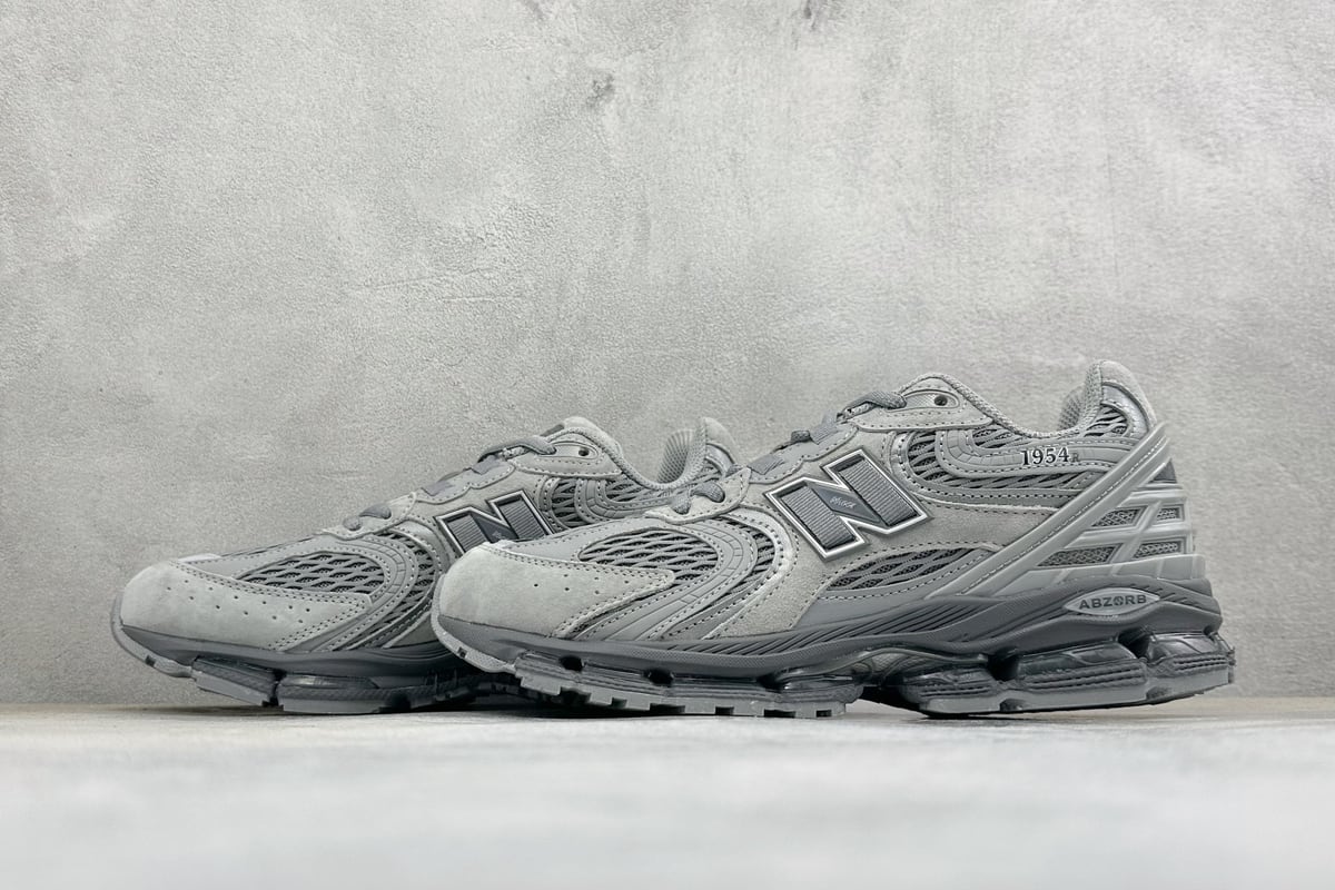 新百伦 New Balance 1954R系列 新百伦 复古单品宝藏老爹鞋款 复古元素叠加 质感超级棒 原楦版型材料细节做工精细 作为NB最经典的档案鞋型之一-实拍图5