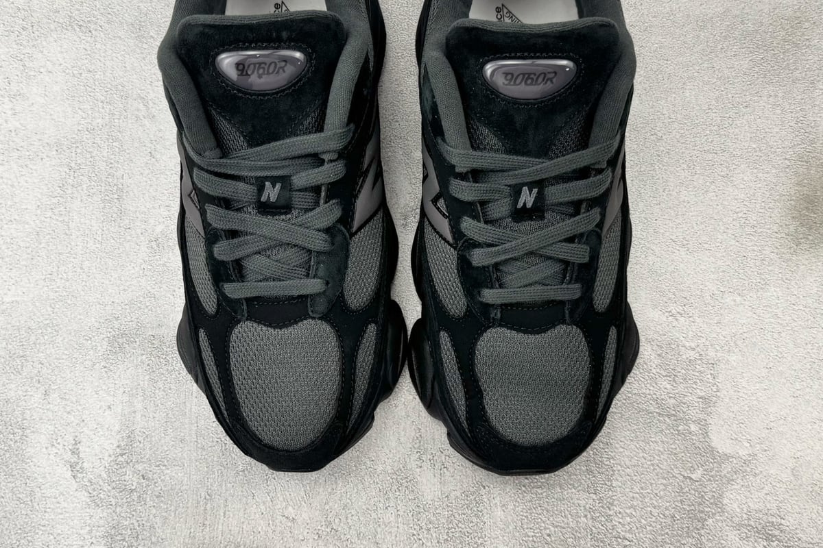 新百伦 New Balance NB 9060  黑灰 鞋标实拍图