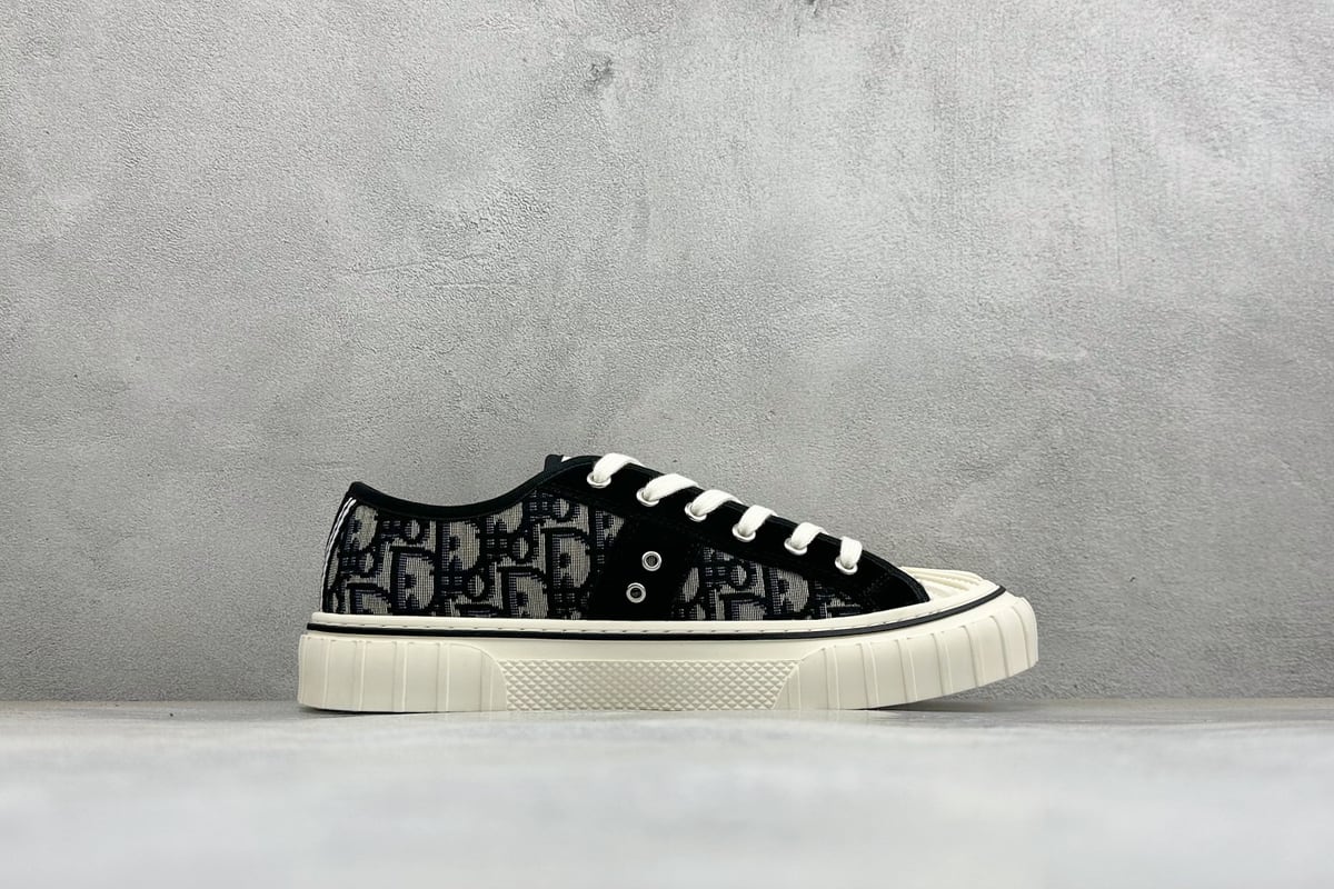 迪奥 Dior Hooper 绒面革拼接 平底系带 低帮 贝壳头帆布鞋-实拍图2