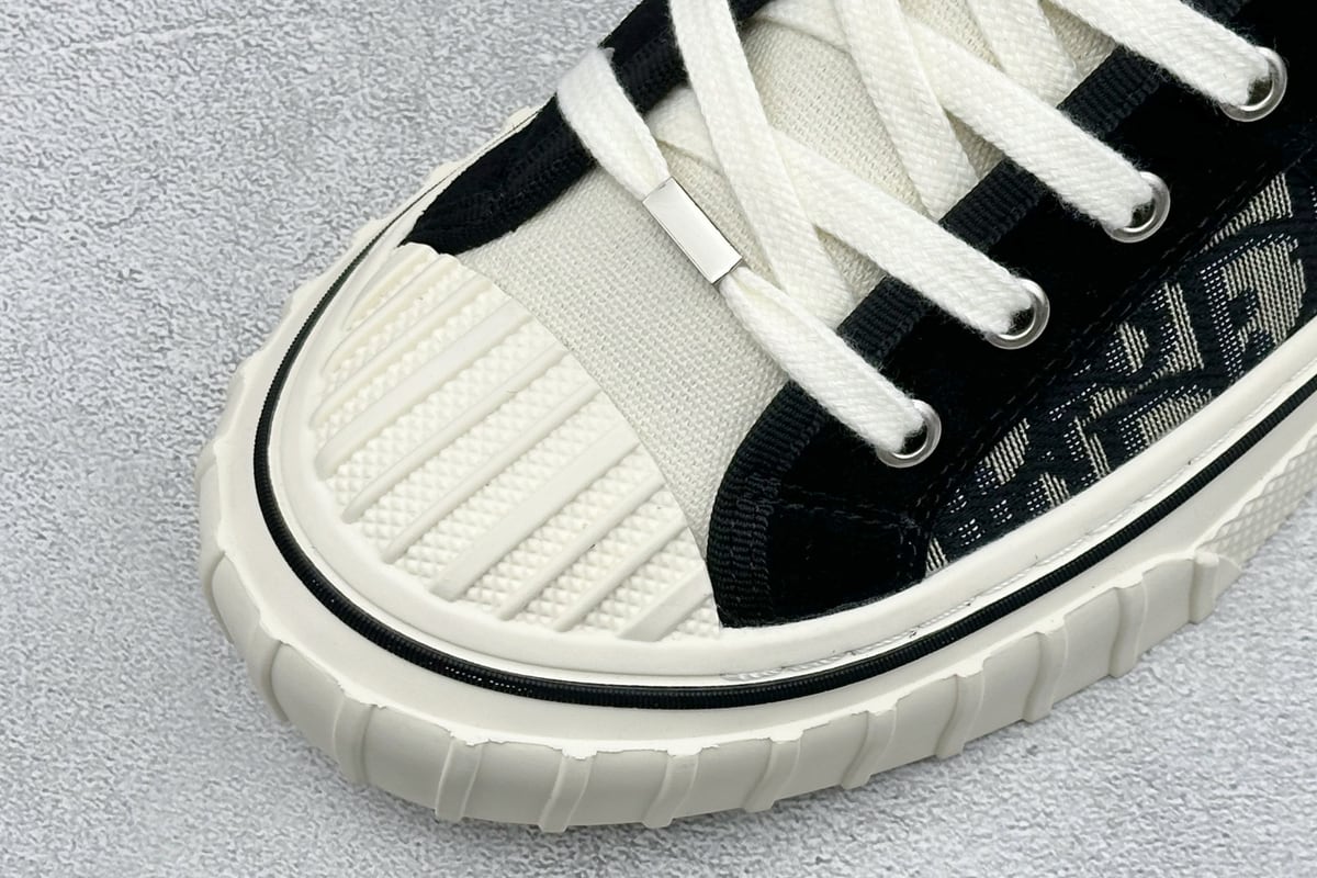 迪奥 Dior Hooper 绒面革拼接 平底系带 低帮 贝壳头帆布鞋-实拍图7