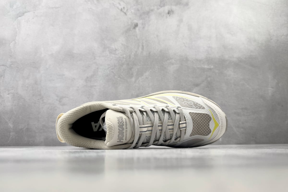 霍伽 HOKA ONE ONE Mafate Speed 2 灰橙 背面实拍图