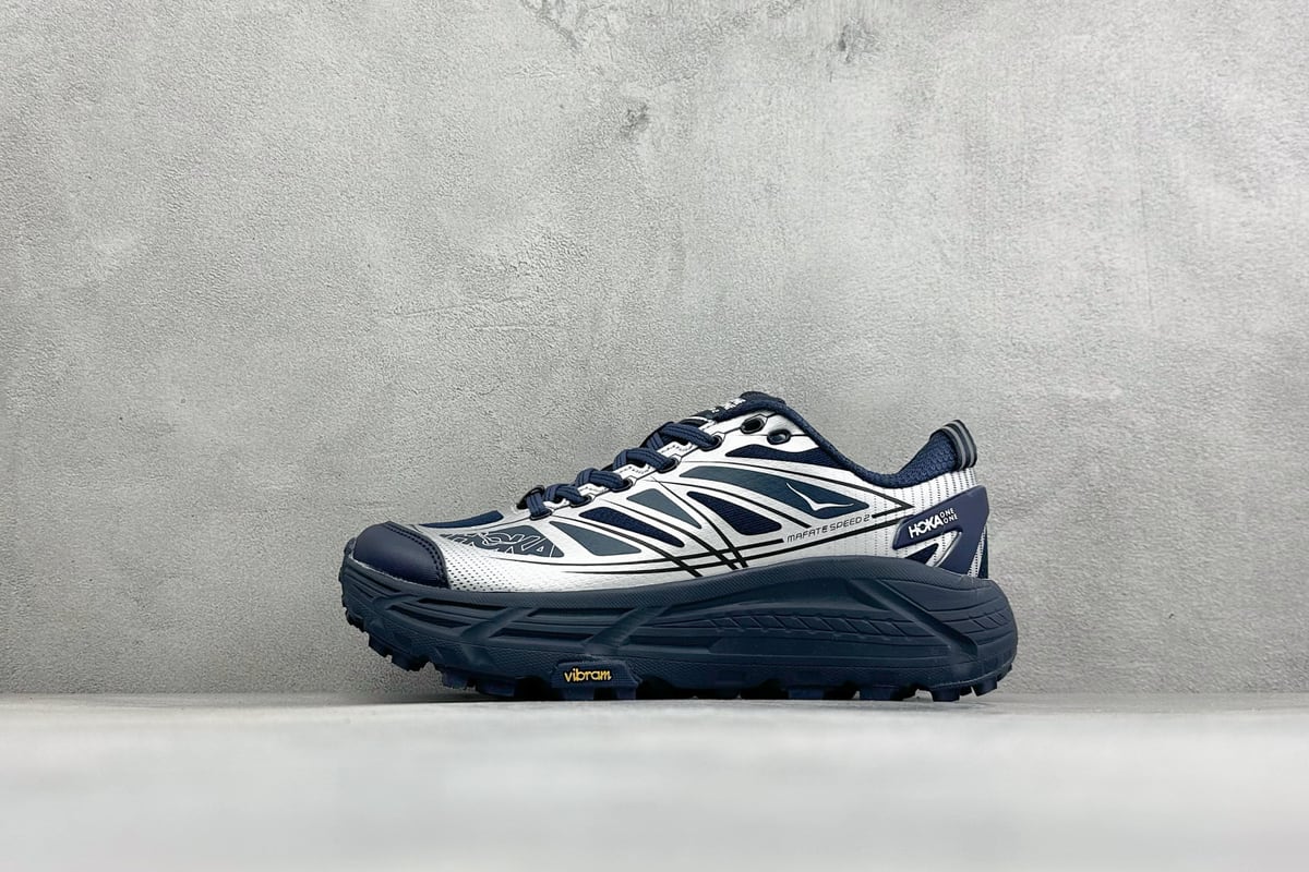 霍伽 HOKA ONE ONE Mafate Speed 2 低帮专业越野跑步鞋 黑白蓝 正面实拍图