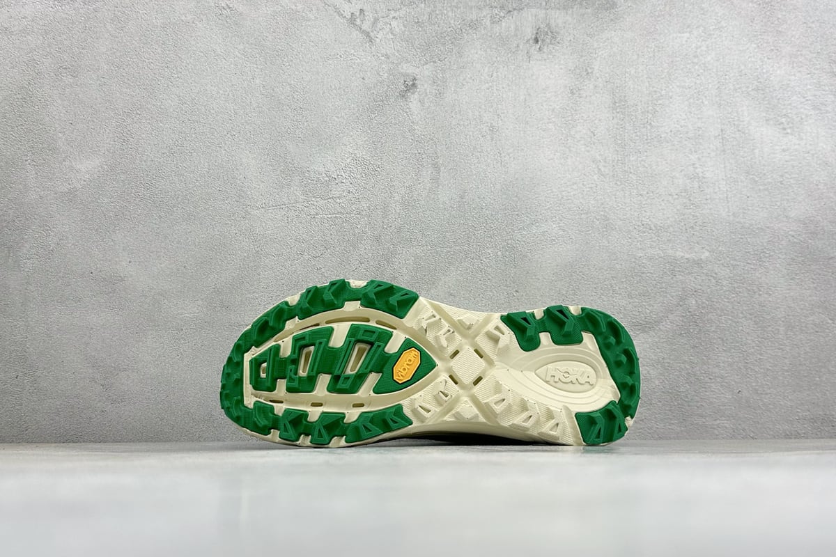 霍伽 HOKA ONE ONE Mafate Speed 2 低帮专业越野跑步鞋 白绿 鞋头实拍图