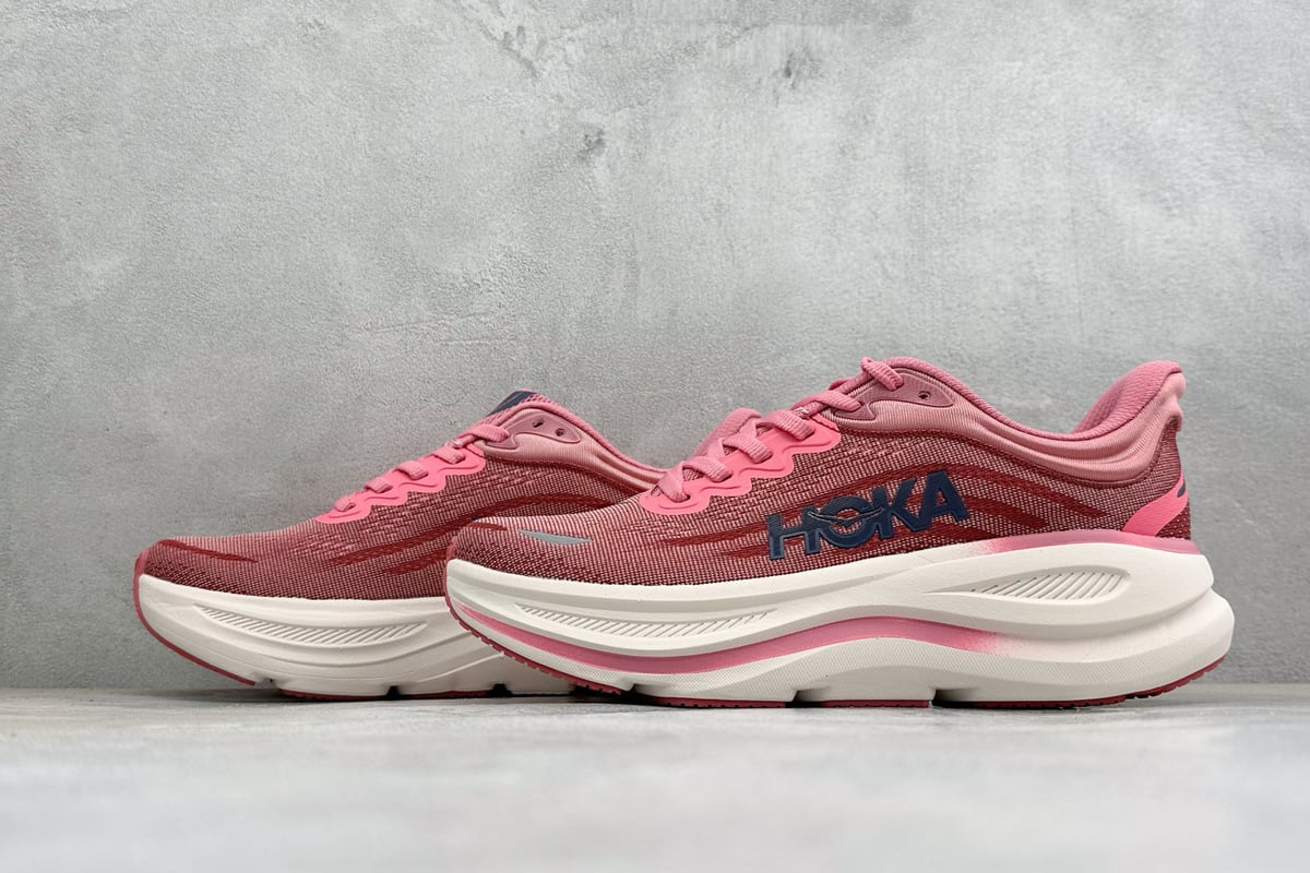 霍伽 HOKA ONE ONE M CLIFTON 10 轻量低帮户外越野跑鞋 红黑 鞋跟实拍图