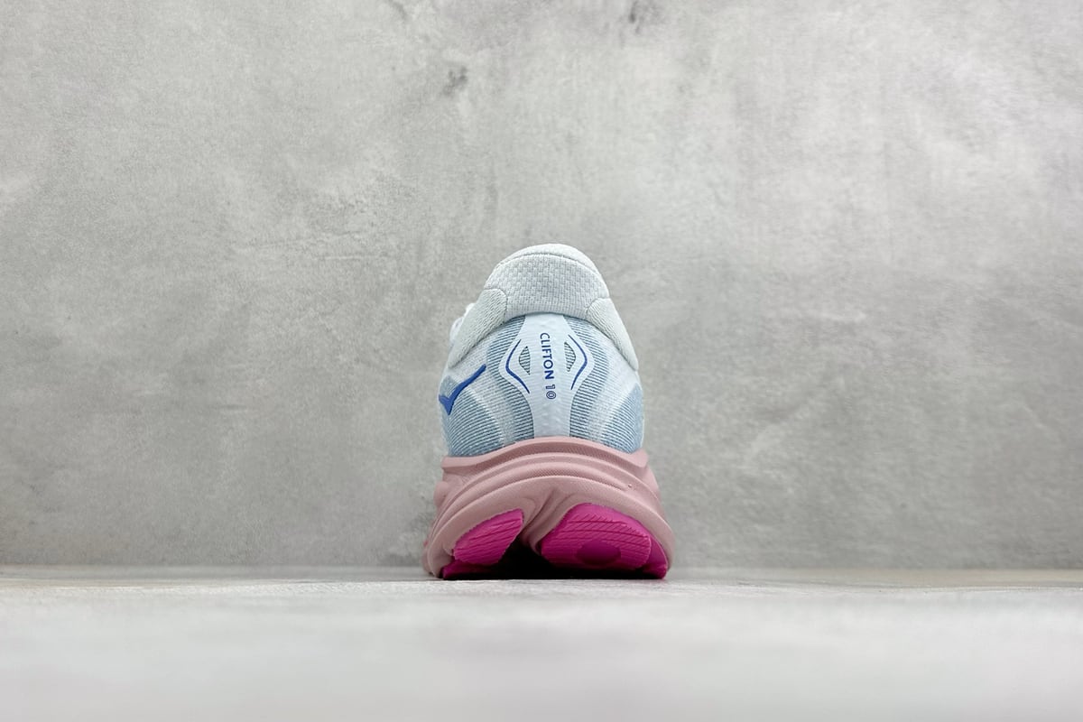 霍伽 HOKA ONE ONE M CLIFTON 10 轻量低帮户外越野跑鞋 白蓝绿 鞋底实拍图