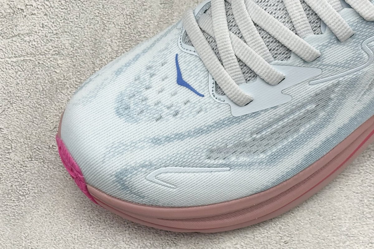 霍伽 HOKA ONE ONE M CLIFTON 10 轻量低帮户外越野跑鞋 白蓝绿 鞋标实拍图