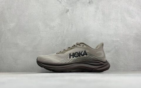 霍伽HOKA ONE ONE M CLIFTON 11 轻量低帮户外越野跑鞋户外山脉越野轻量运动跑鞋灰褐纯原版本 货号：1176572-BYPB
