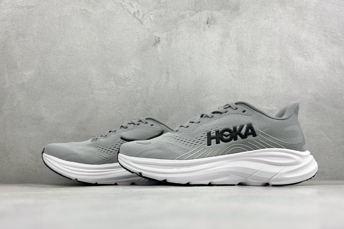 霍伽 HOKA ONE ONE M CLIFTON 11 轻量低帮户外越野跑鞋 灰白 鞋跟实拍图