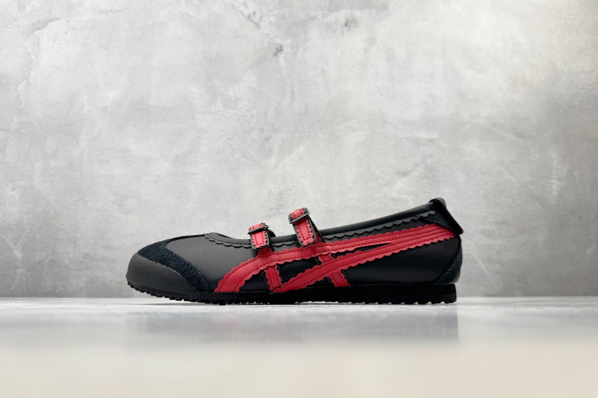 鬼塚虎 Onitsuka Tiger MEXICO 66 TGRS 黑红白 正面实拍图