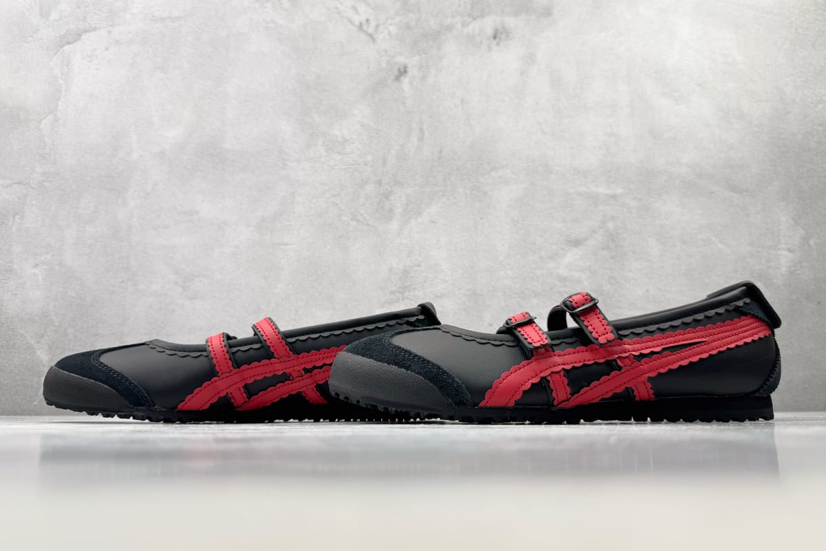 鬼塚虎 Onitsuka Tiger MEXICO 66 TGRS 黑红白 鞋跟实拍图