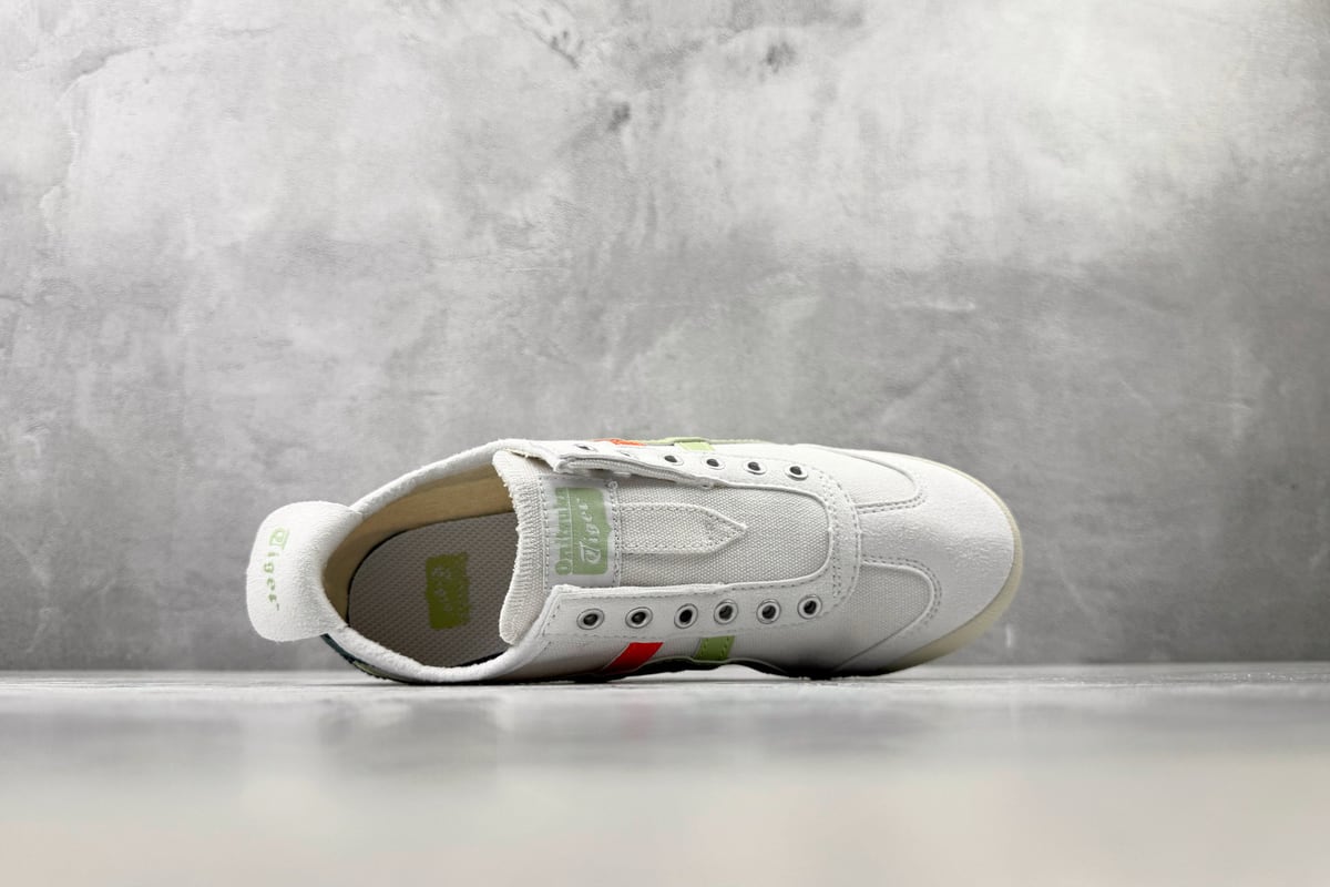 鬼塚虎 Onitsuka Tiger MEXICO 66 SLIP-ON白绿色 背面实拍图