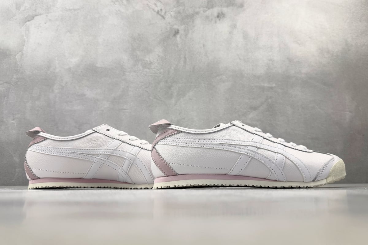 鬼塚虎 Onitsuka Tiger MEXICO 66 云白色 鞋底实拍图
