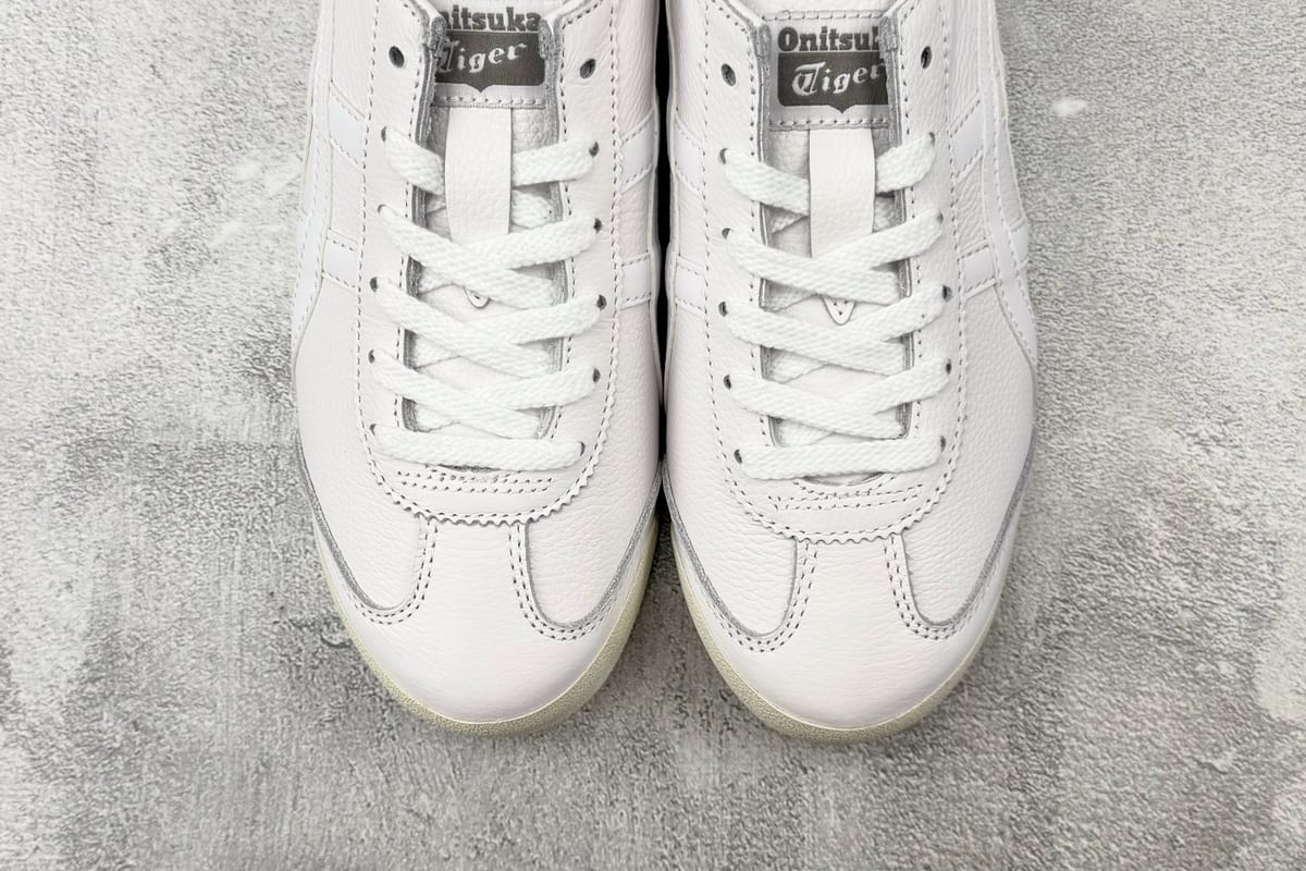 鬼塚虎 Onitsuka Tiger MEXICO 66 云白色 鞋标实拍图