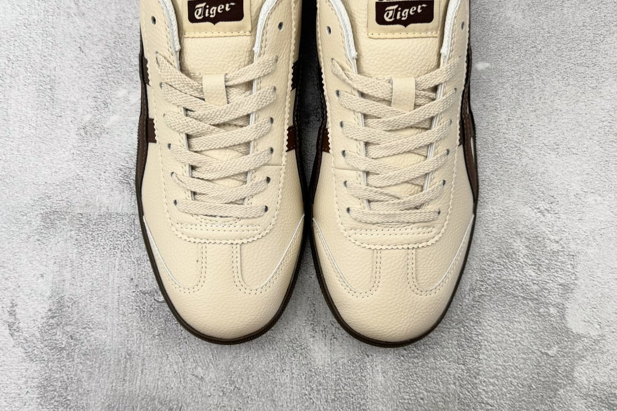 鬼塚虎 Onitsuka Tiger Tokuten 沙棕橙 鞋标实拍图