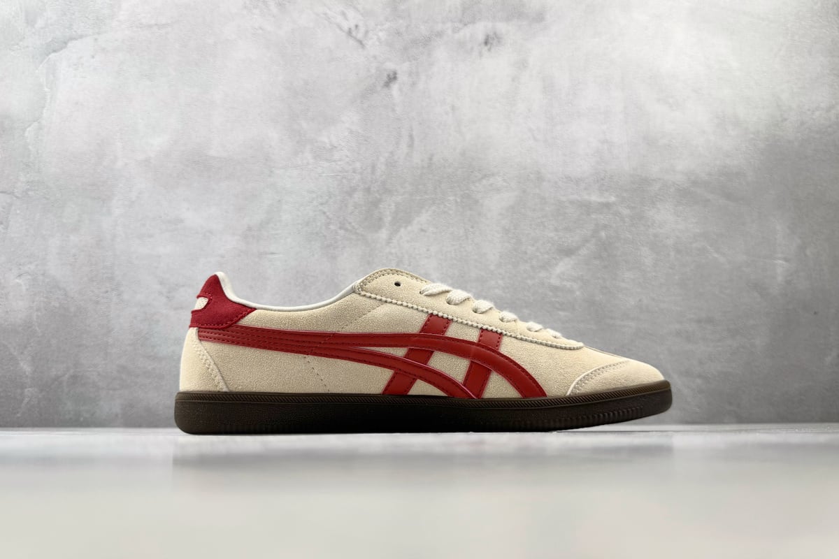 鬼塚虎 Onitsuka Tiger Tokuten 米白红橙 侧面实拍图