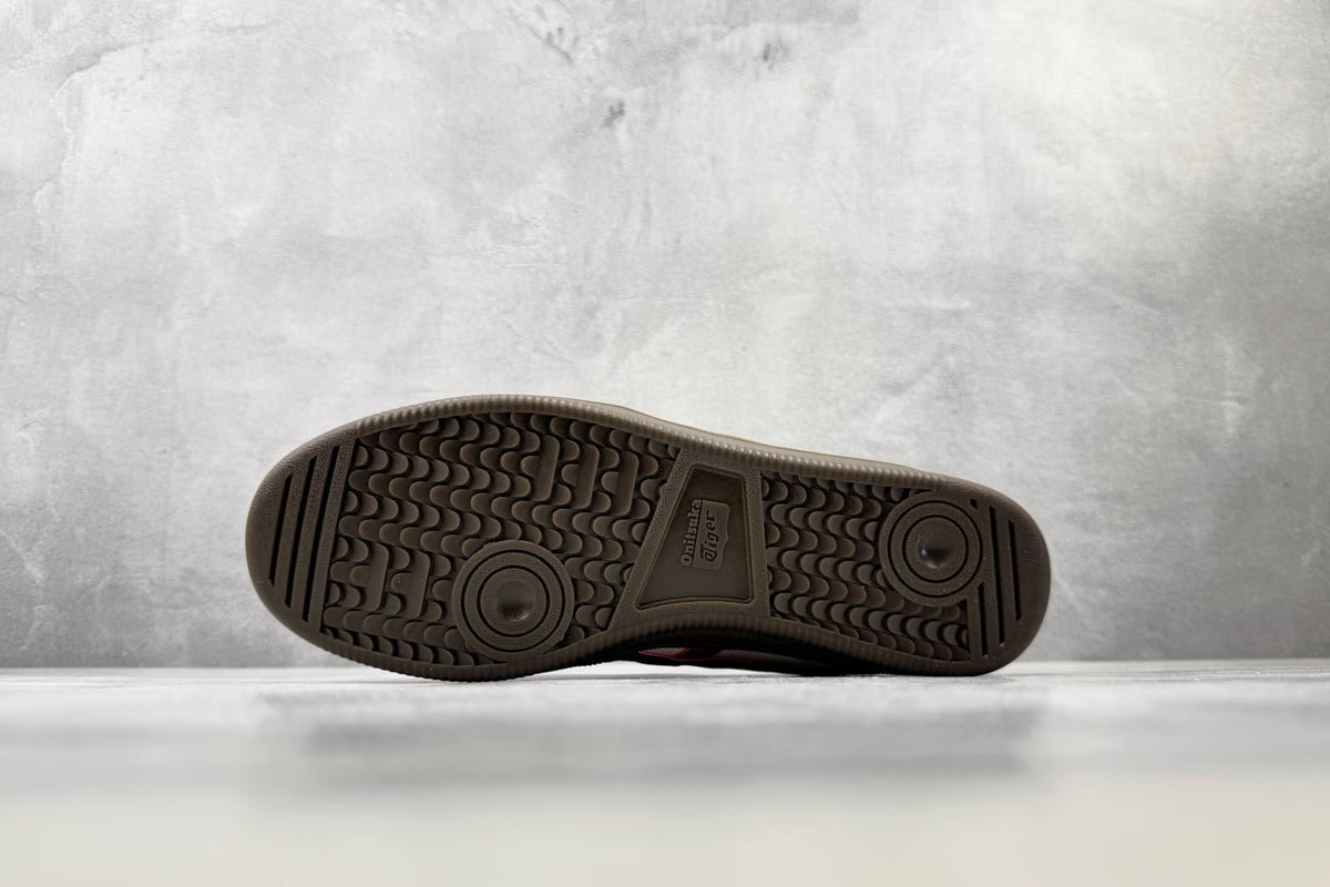 鬼塚虎 Onitsuka Tiger Tokuten 米白红橙 鞋头实拍图