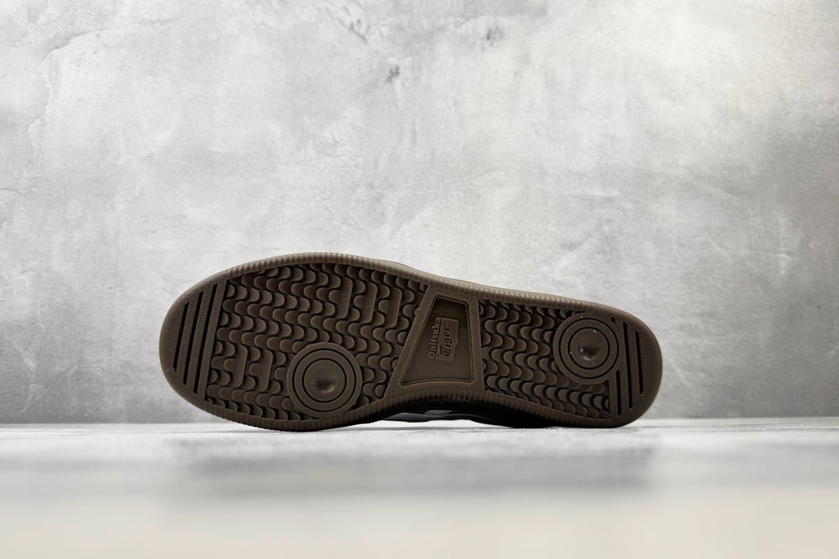 鬼塚虎 Onitsuka Tiger Tokuten 绿白 鞋头实拍图