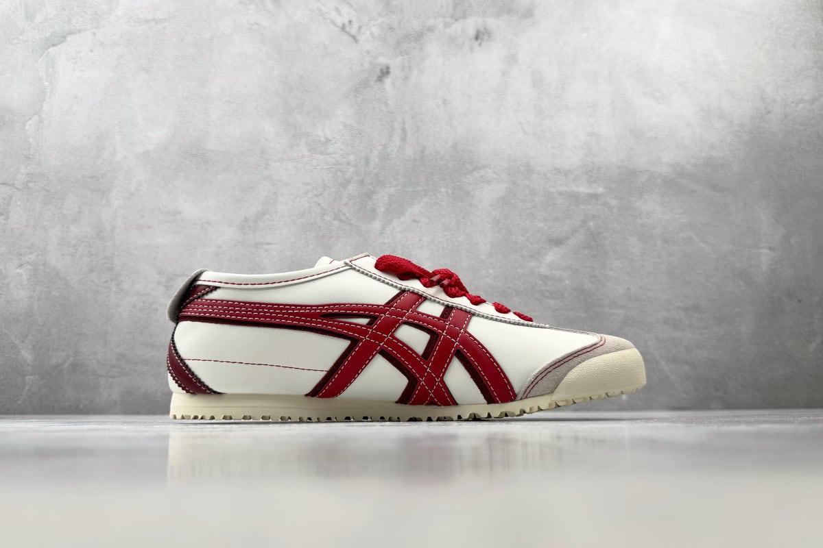 鬼塚虎 Onitsuka Tiger Mexico 66 米白红 侧面实拍图